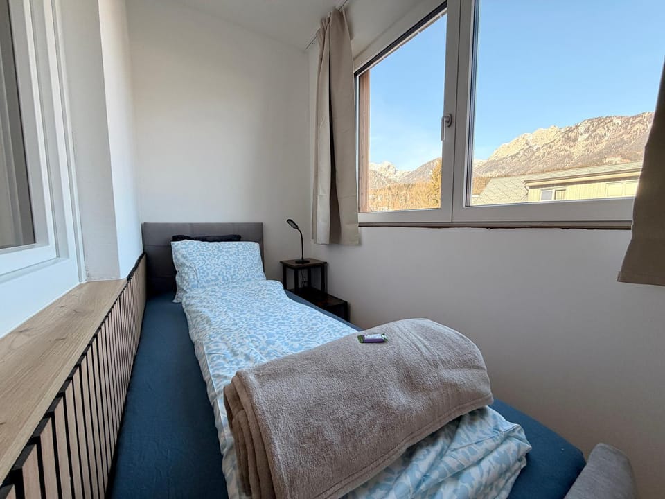 Dachsteinblick Haus im Ennstal - 5 min to Schladming - Sauna - Free Parking Apartment in Schladming