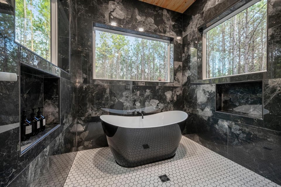 Shower, Bath
