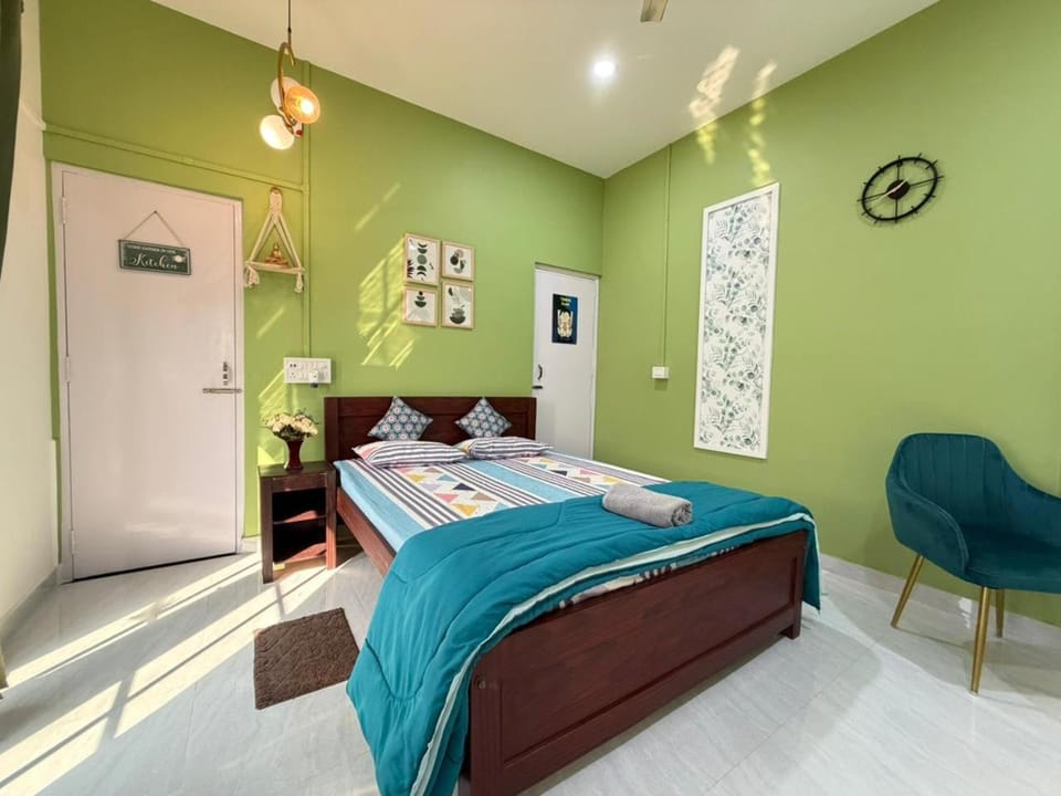 Kairo House-Luxury 1RK-Party space on rooftop Vacation rental in Bangladesh