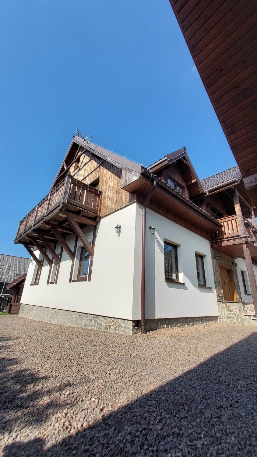 Apartament u Hillów Apartment in Lower Silesian Voivodeship