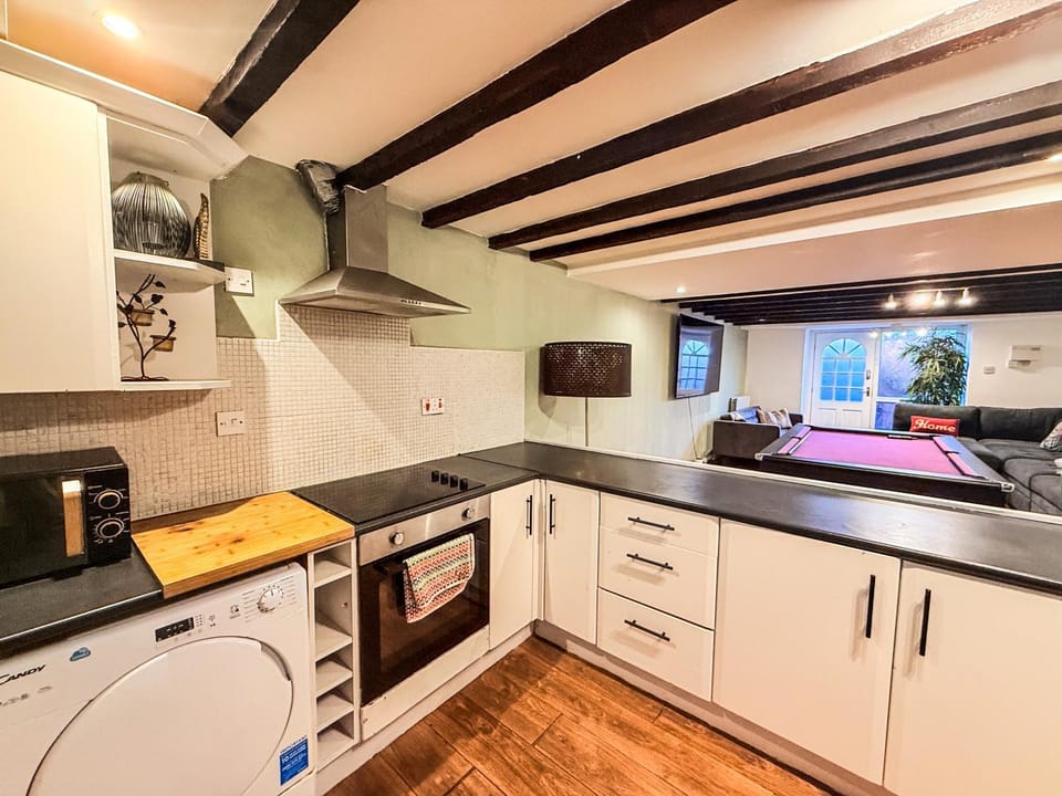 Kitchen or kitchenette, oven, stove, toaster