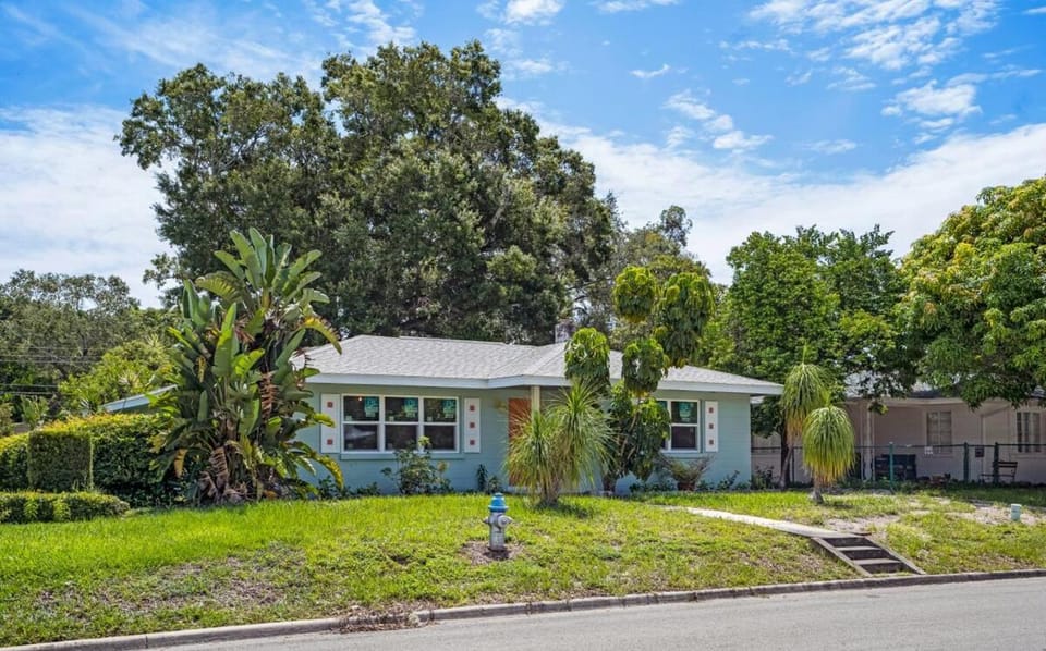 Wonderful home with game area House in Bradenton