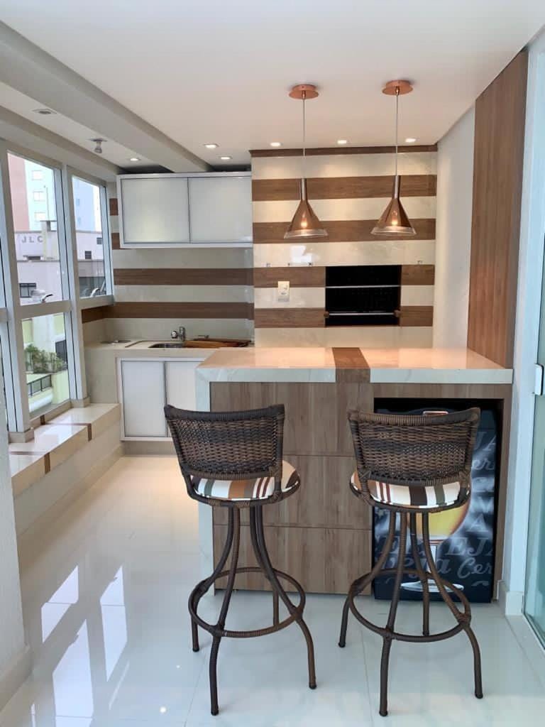 Apartamento 4 quartos na Meia Praia Apartment in Porto Belo