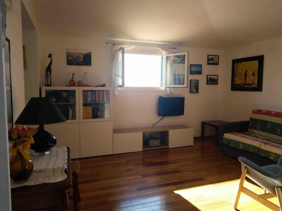 Sea view, cosy, central Apartment in Livorno
