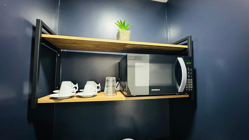 microwave, kitchen