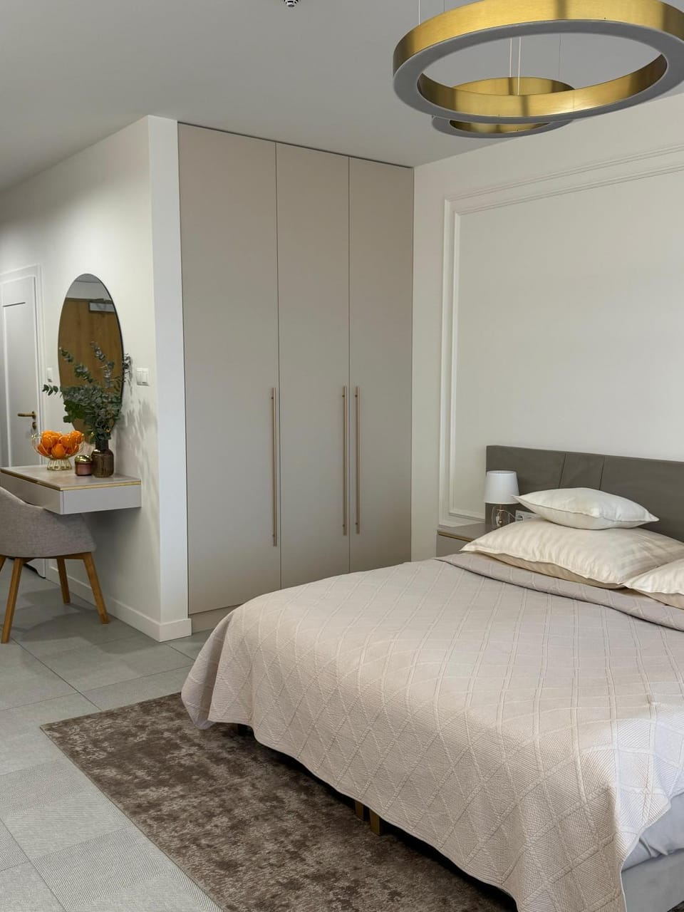 Bed, Photo of the whole room, Bedroom, flat iron, wardrobe