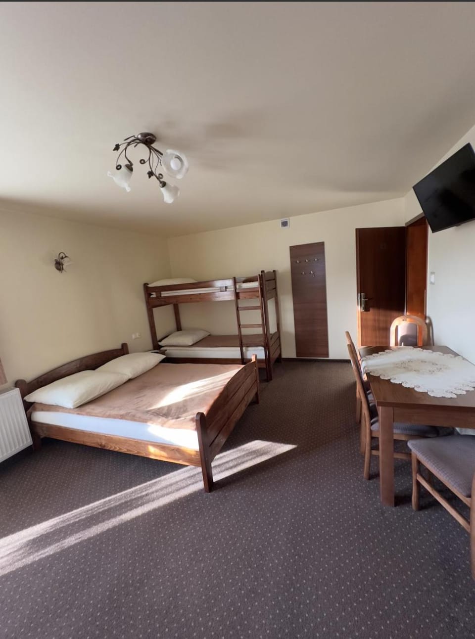 Photo of the whole room, bunk bed