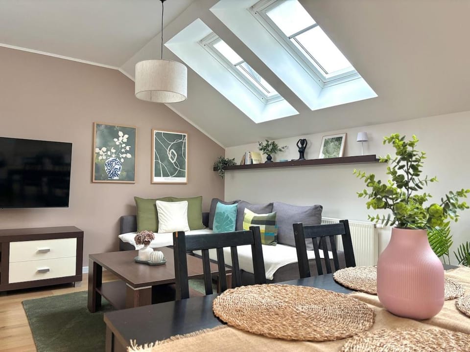 Cozy Apartment for Couples, Friends & Families Apartment in Bratislava