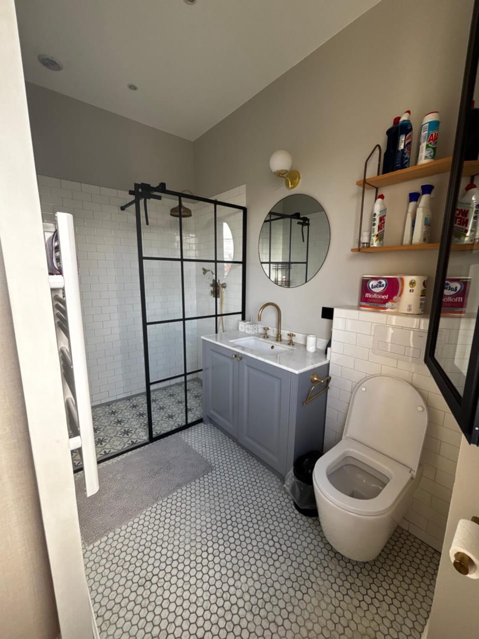 Toilet, Bathroom