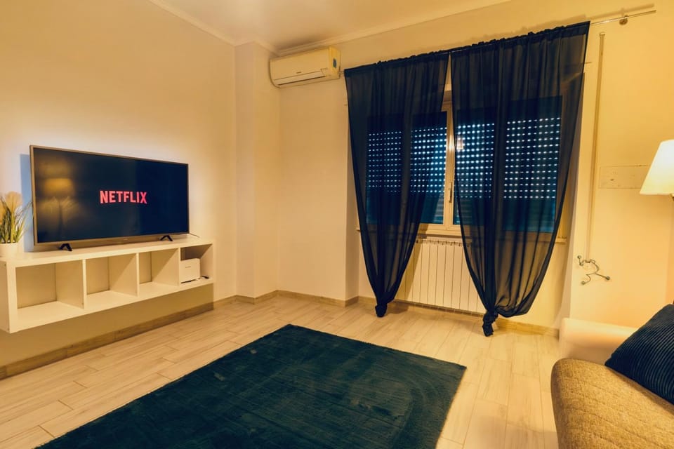 Aurea Apartment in Ostia