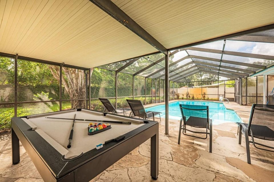 Patio, Balcony/Terrace, Pool view, Swimming pool, sunbed