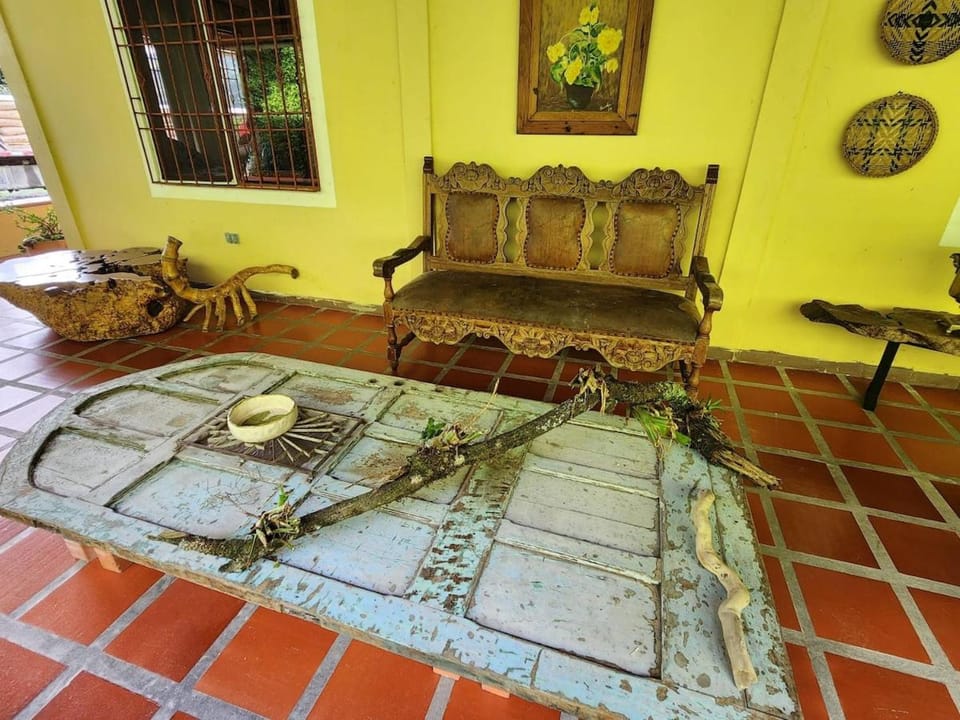 Seating area