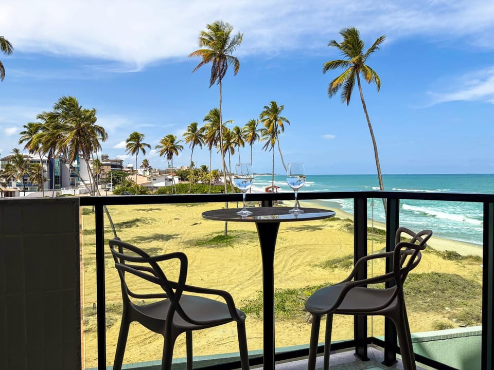 Day, Natural landscape, View (from property/room), Balcony/Terrace, Living room, Beach, Sea view