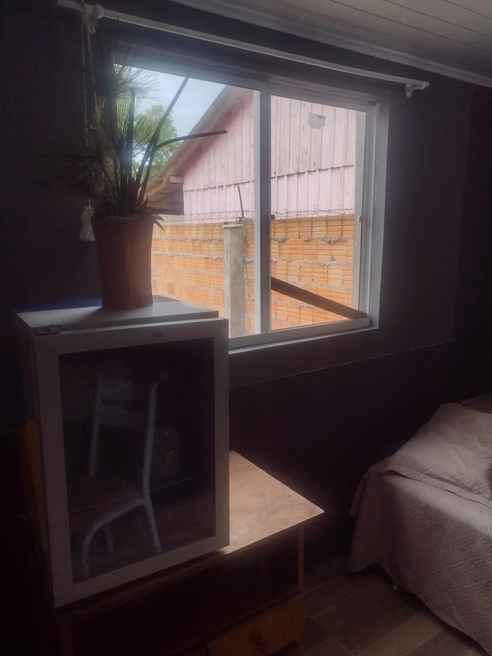 Suite perto da praia dos ingleses local humilde e simples para passar seus dias Vacation rental in Florianopolis