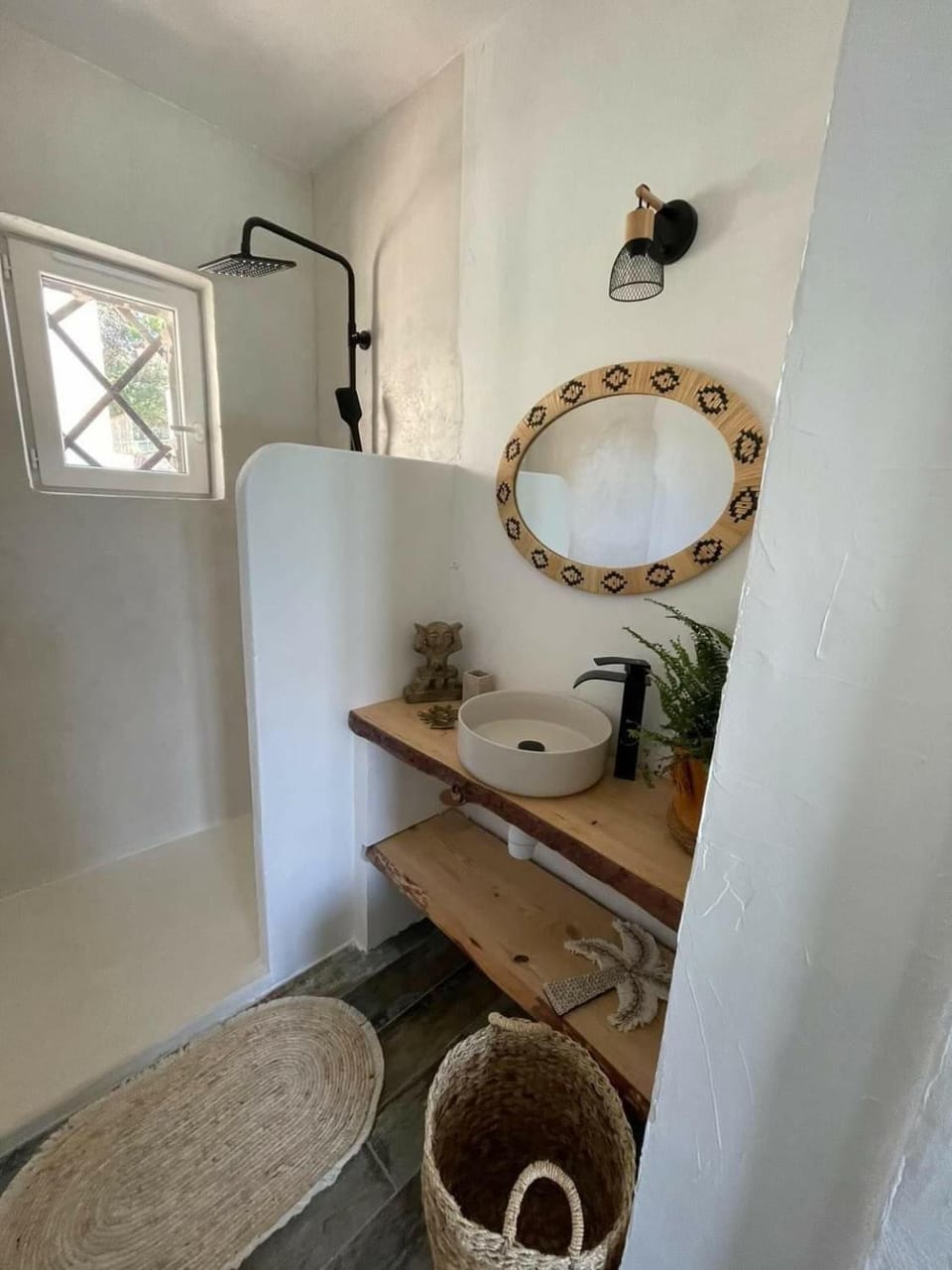 Appartement finca avec terrasse avec spa en option Apartment in Brignoles