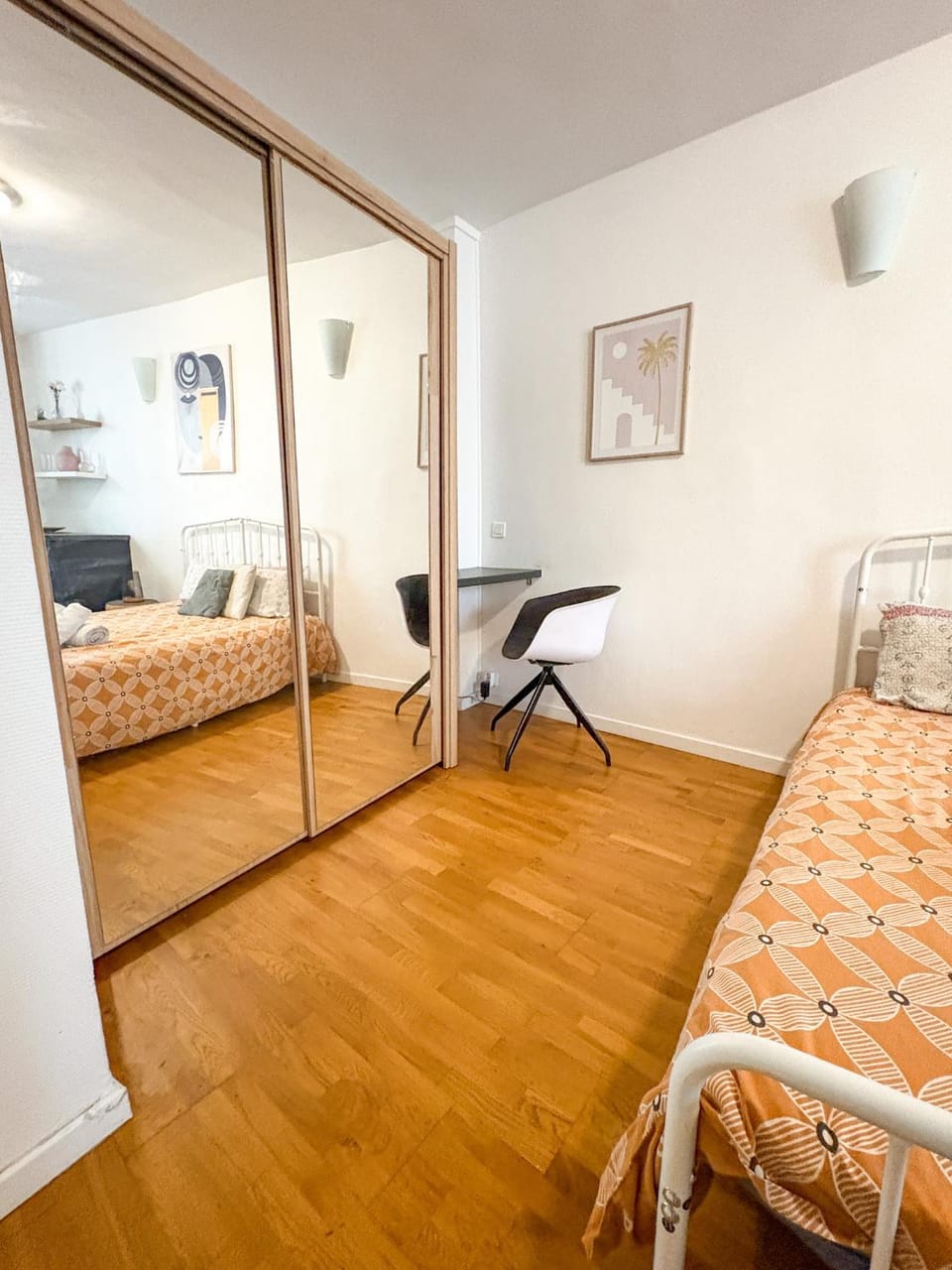 À deux pas du métro Apartment in Paris