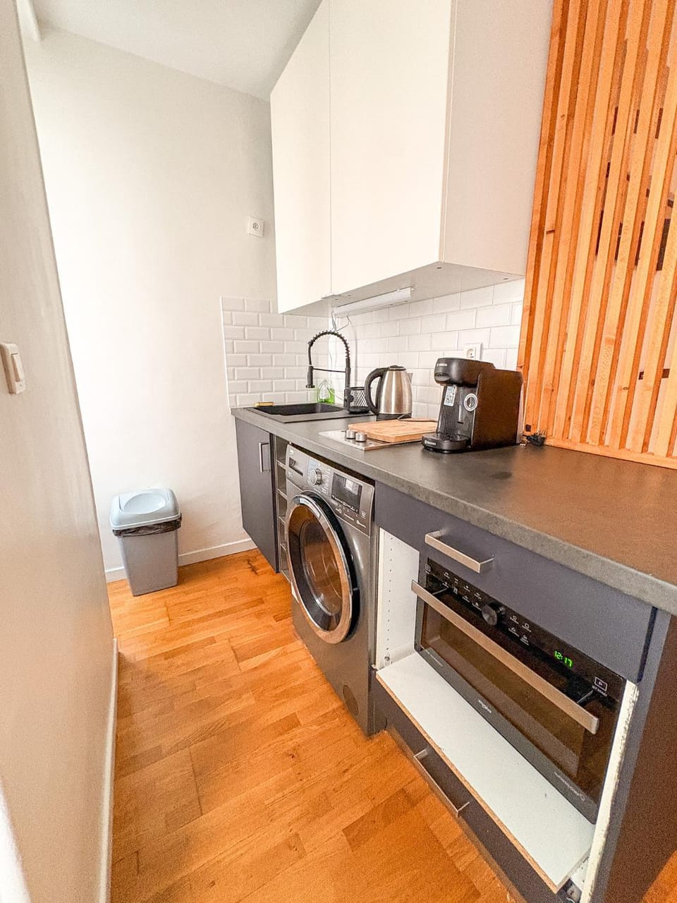 À deux pas du métro Apartment in Paris