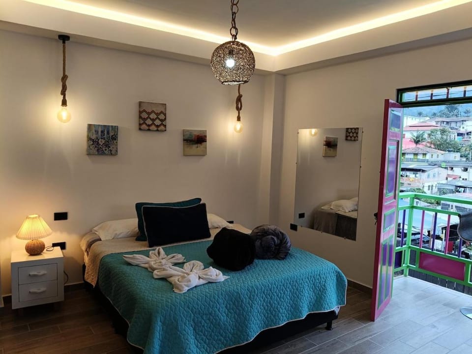 Bed, Balcony/Terrace, Photo of the whole room, Bedroom