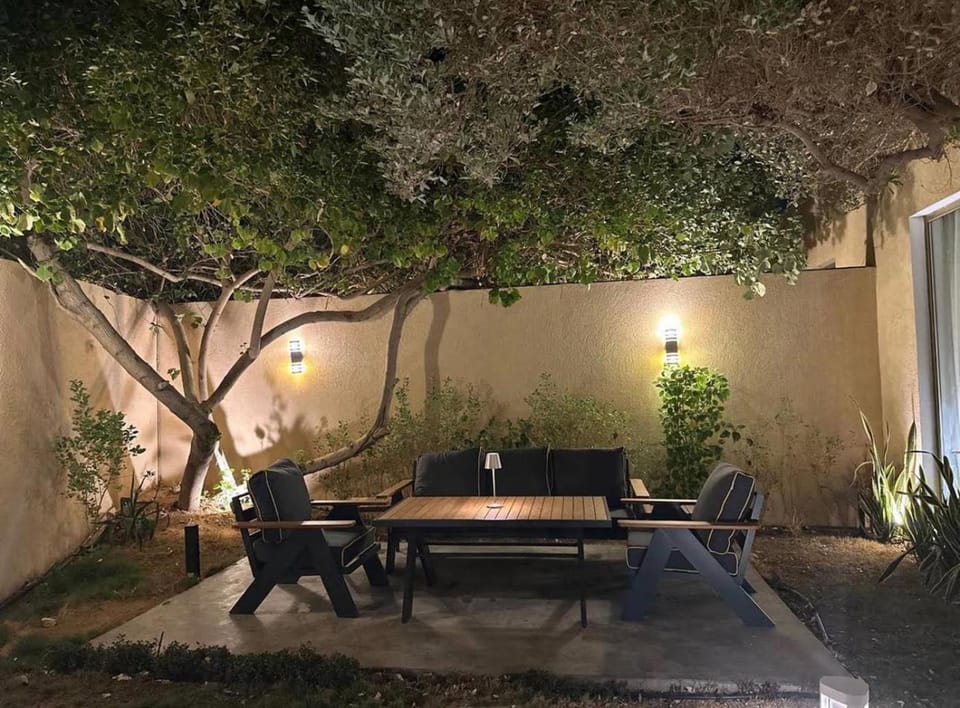 Garden, Garden view