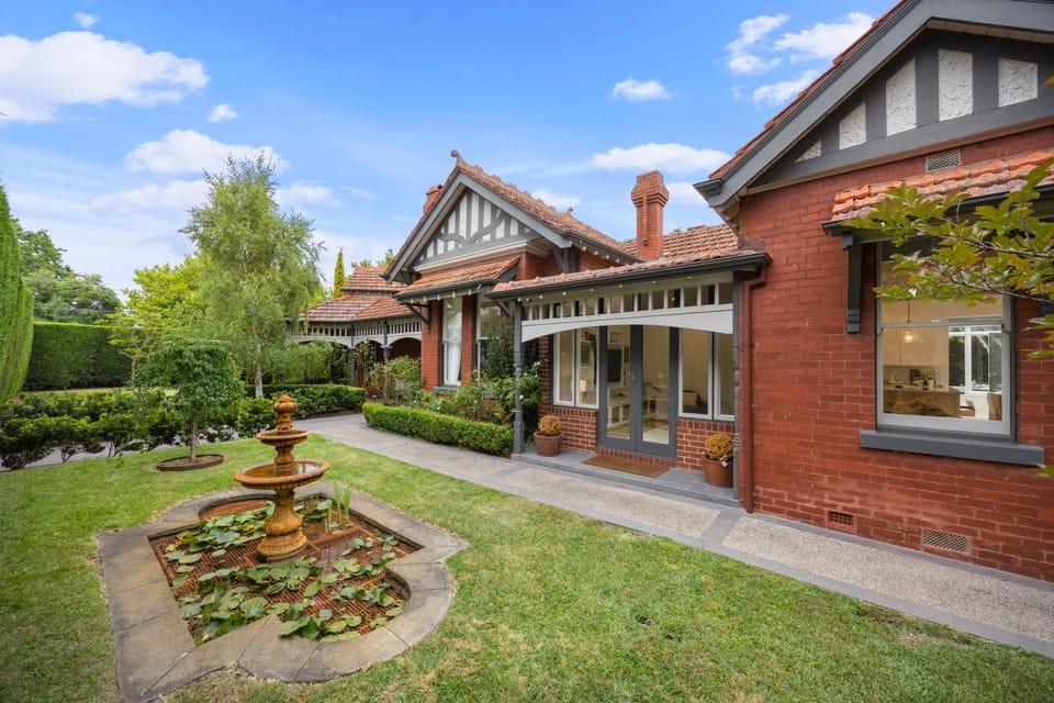 Property building, Garden view