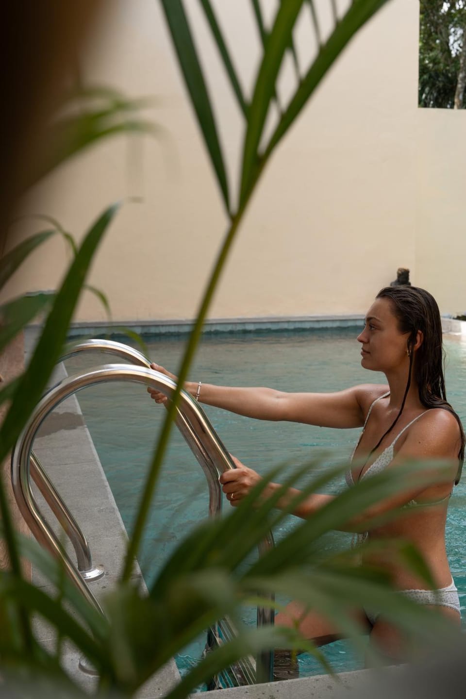 People, Swimming pool