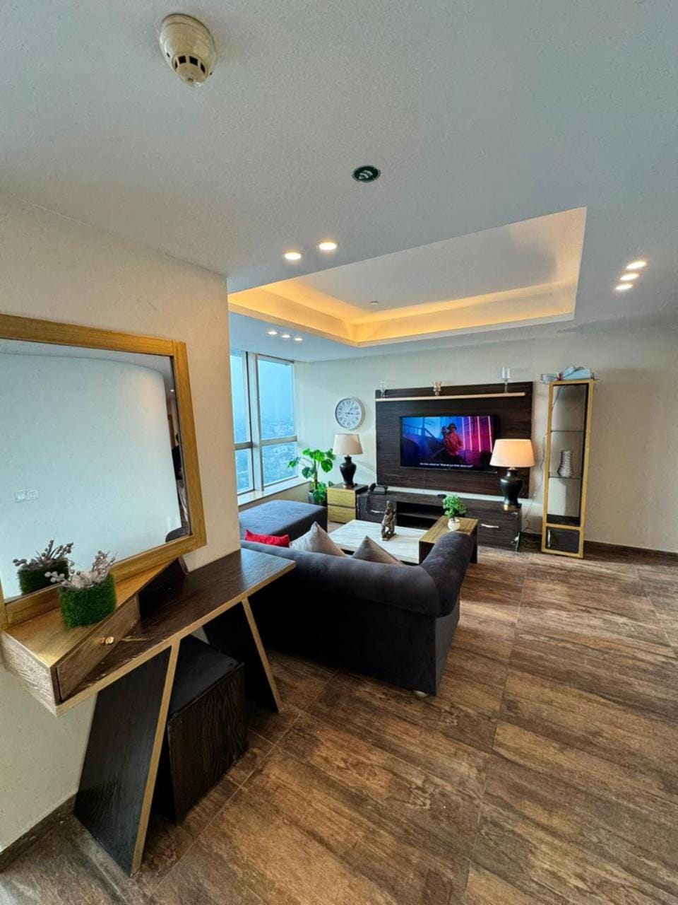 Communal lounge/ TV room, TV and multimedia, Living room, Seating area, Evening entertainment