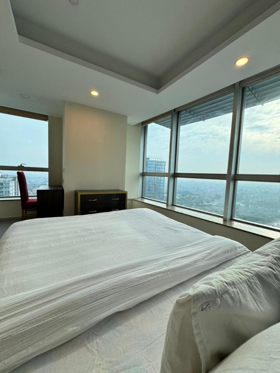 Bed, Natural landscape, Photo of the whole room, Bedroom, Sea view