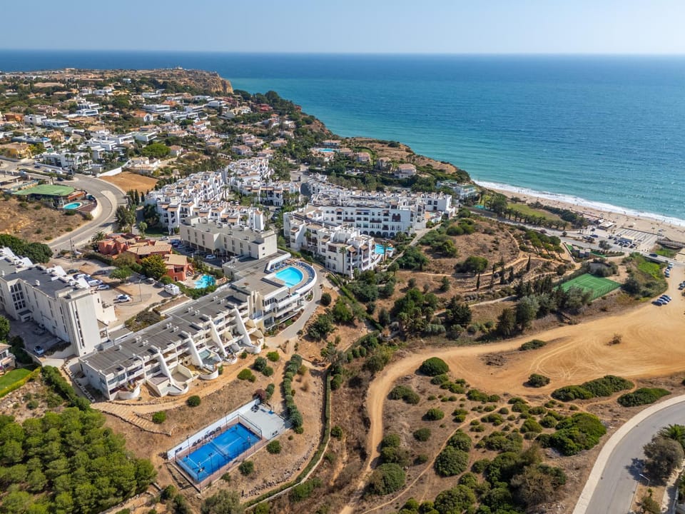 Bird's eye view, Beach, Sea view, Swimming pool
