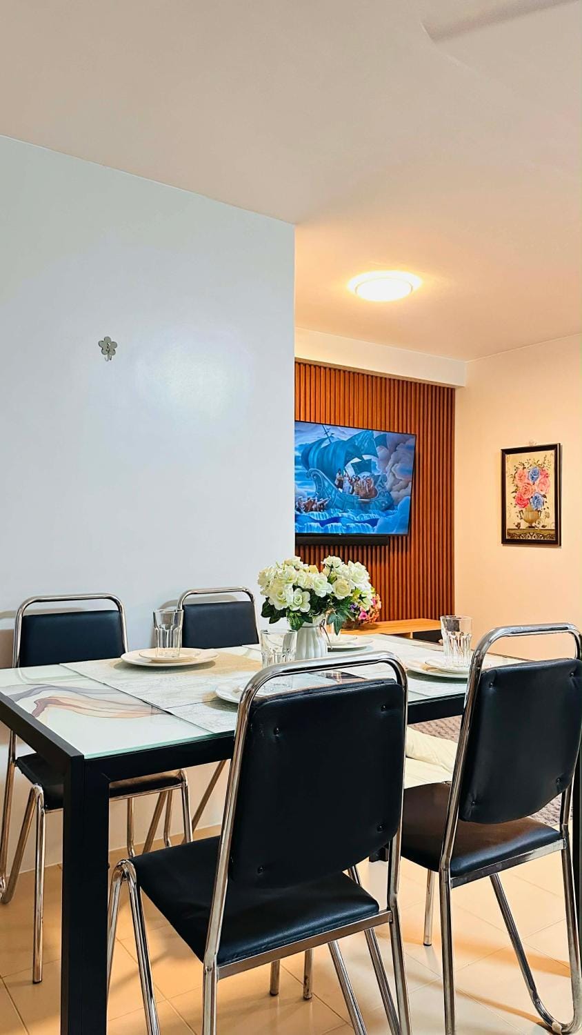 ONE SPATIAL 2Bedrooms Apartment Flat LLD Iloilo City Philippines Apartment in Iloilo City