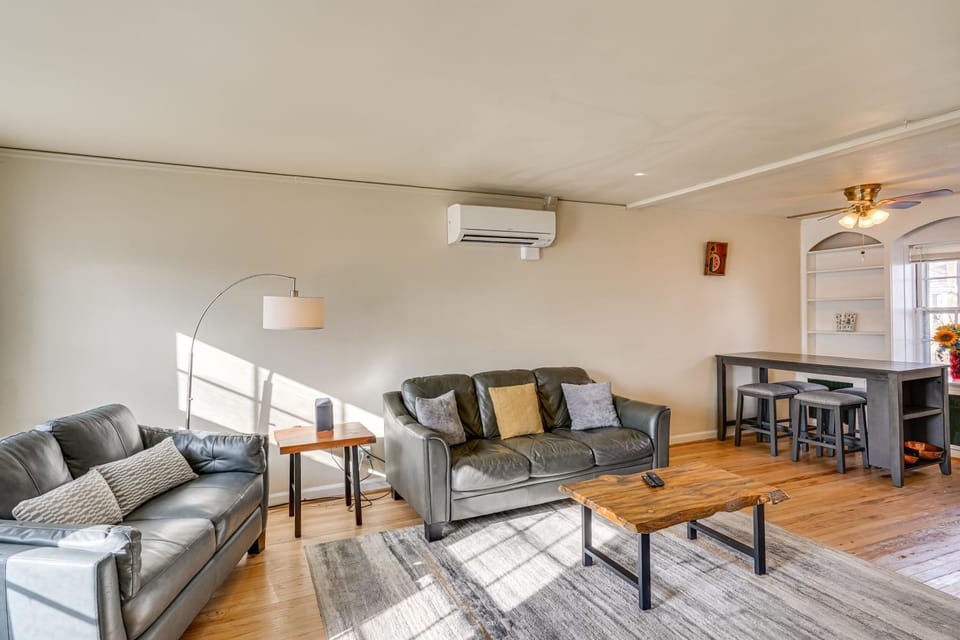 1 Mi to Downtown Pueblo! Cat-Friendly Condo House in Pueblo