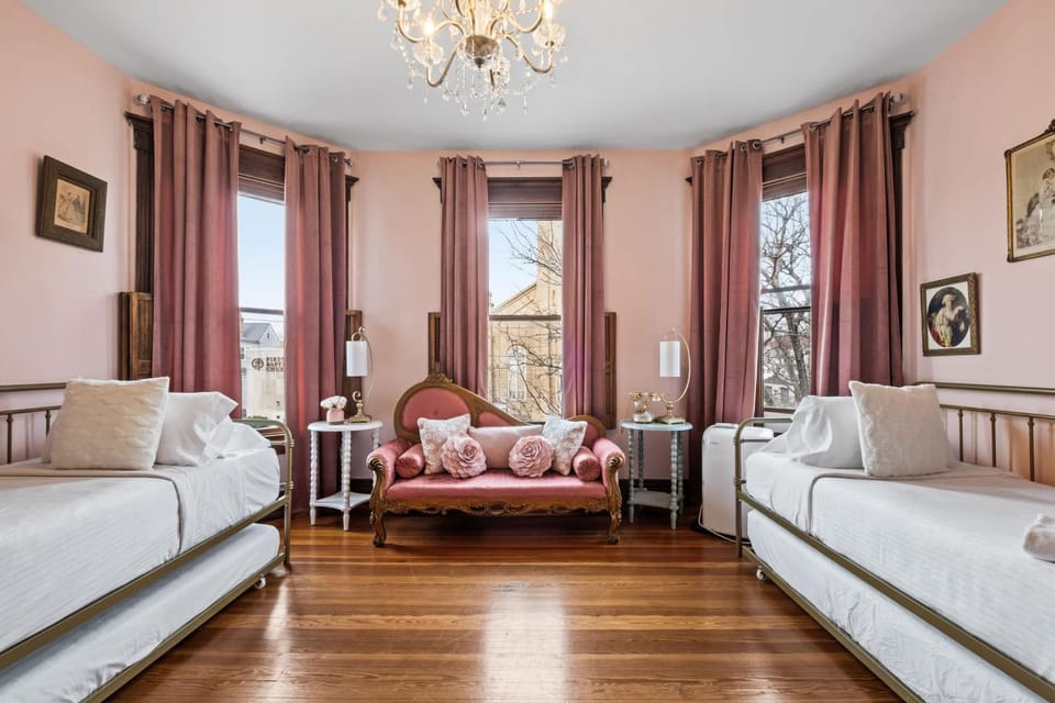 Pink Pink Pink Brides&Besties House in New Albany