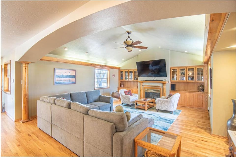 TV and multimedia, Living room