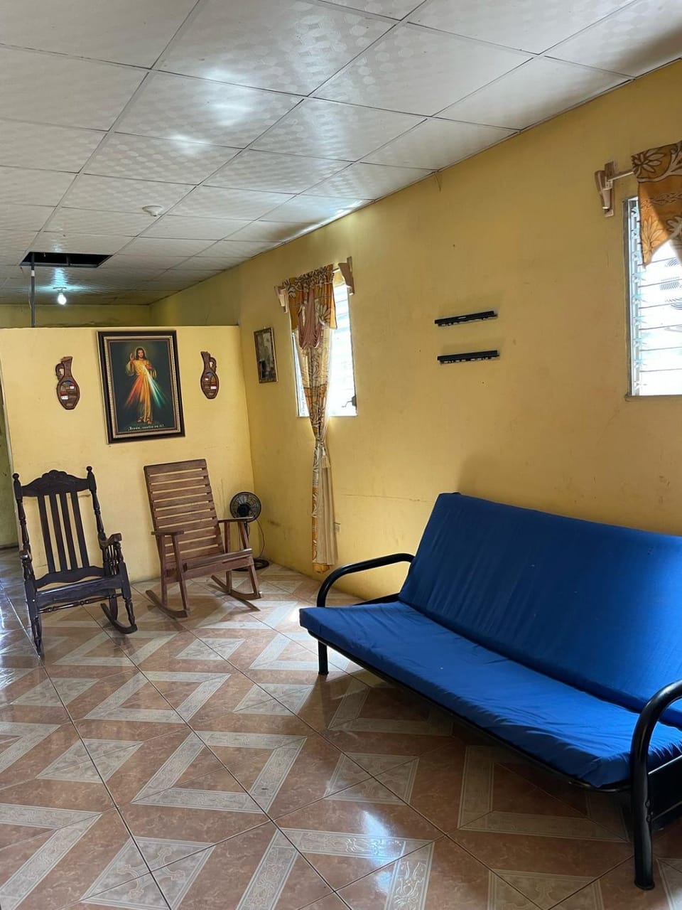 House a 10-minute walk from Porras Park House in Las Tablas