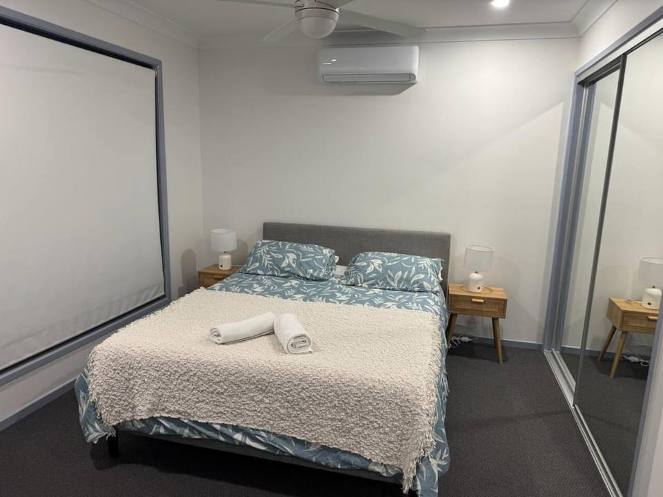The Ultimate Family Retreat - Stylish & Spacious Apartment in Sandgate