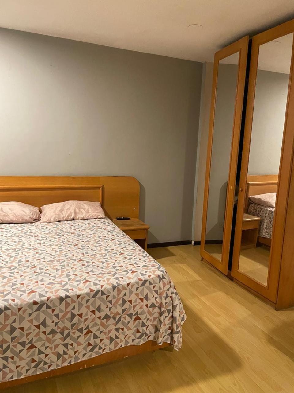 Flat Lavoisier no Centro de Curitiba com Garagem Apartment in Curitiba