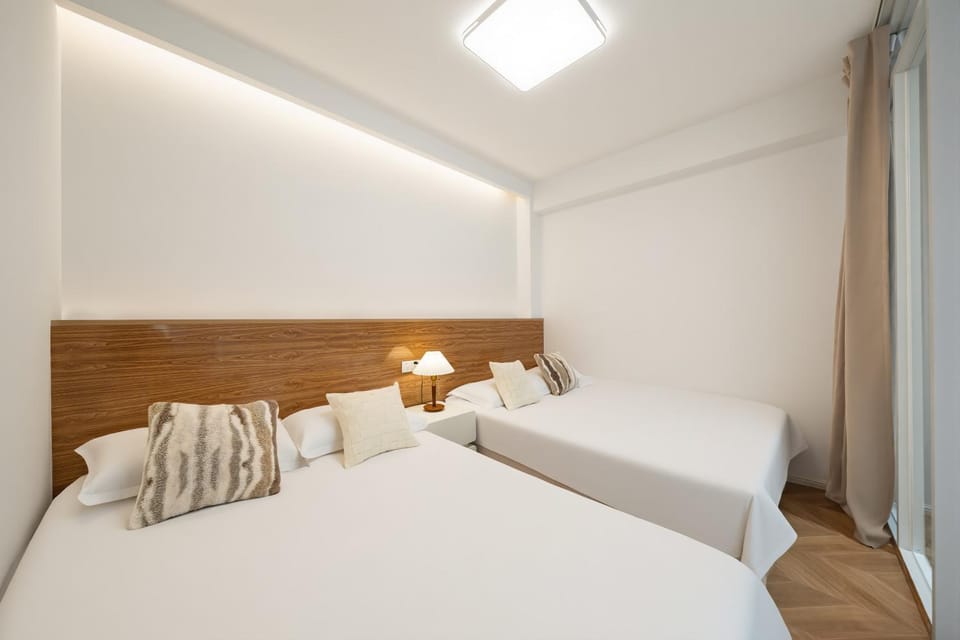 Shanghai Chic B&B-near West Nanjing Road Apartment in Shanghai