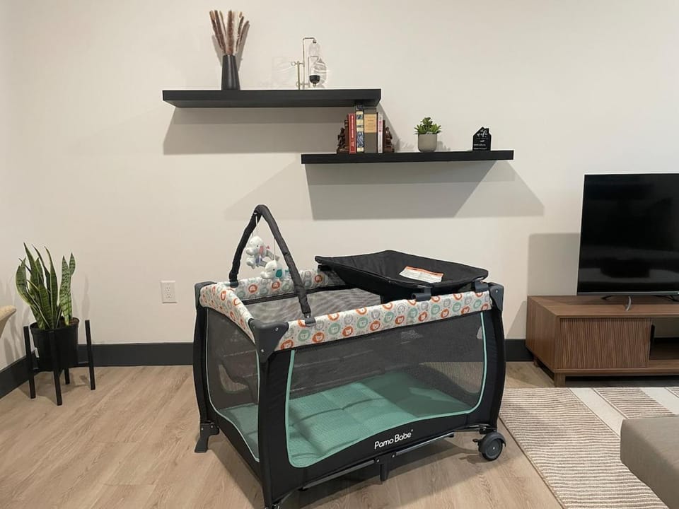 Luxurious and Spacious Apt with Parking 20 min to NYC Apartment in North Bergen