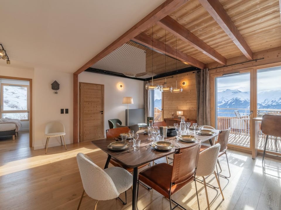 Appartement spacieux pour 8 pers., vue montagne, Wi-Fi, parking - FR-1-645-101 Apartment in Huez