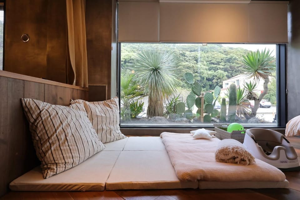 THE MILL STUDIO HOTEL 翌13時out 元撮影スタジオで暮らす1日1組限定の宿 Apartment in Chiba Prefecture