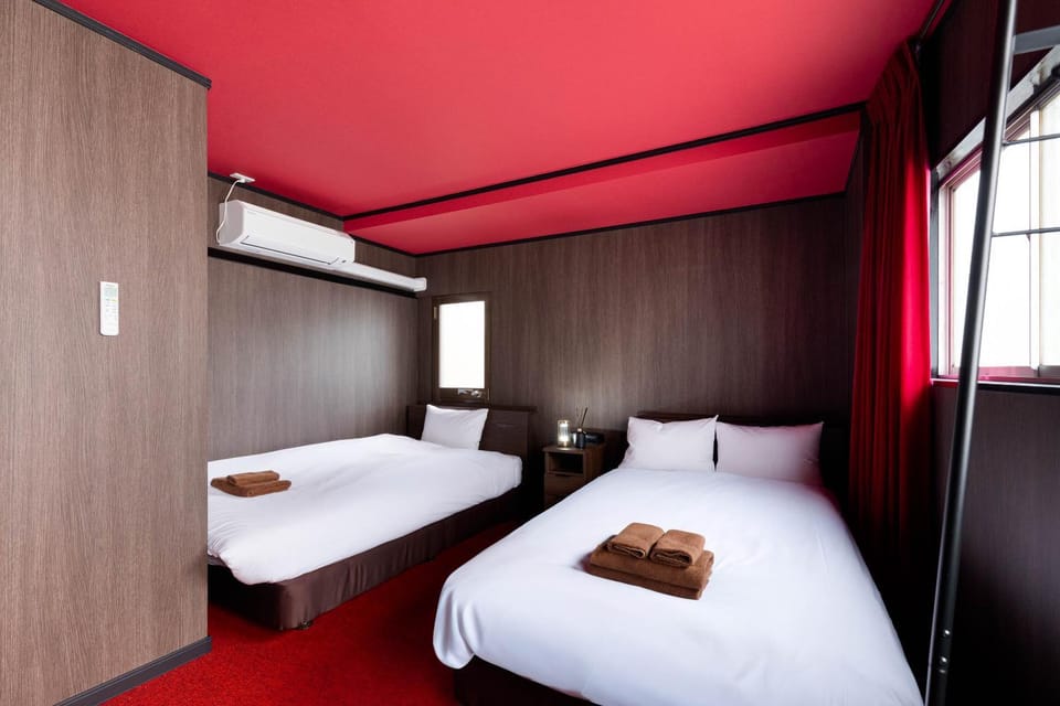 Bed, Bedroom, air conditioner