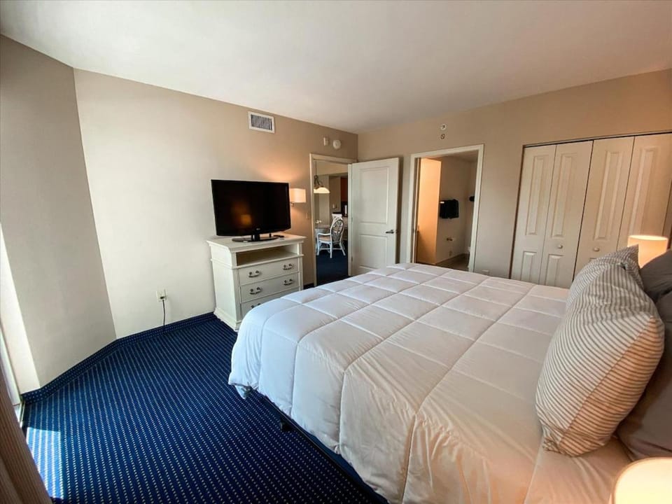 302 Blue Heron 2 BR 2 BA Marina View Condo Harbourgate Resort & Marina Apartment in North Myrtle Beach