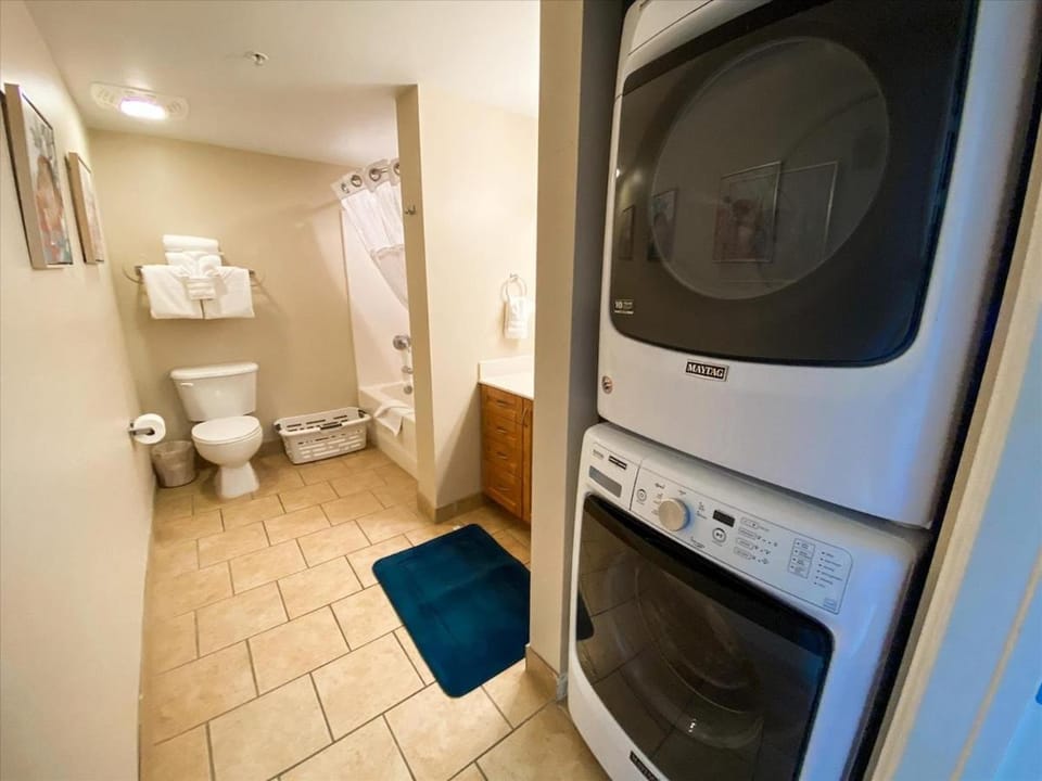 302 Blue Heron 2 BR 2 BA Marina View Condo Harbourgate Resort & Marina Apartment in North Myrtle Beach
