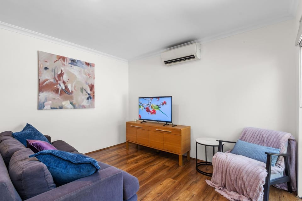 A Perfect Peach - A Sepal Stay Apartment in Perth