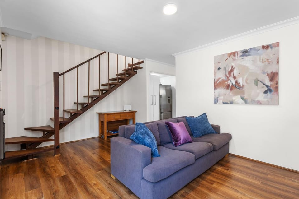 A Perfect Peach - A Sepal Stay Apartment in Perth