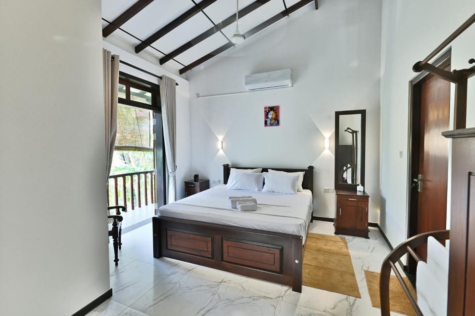 Mansion view - Rose Patals Apartment in Southern Province