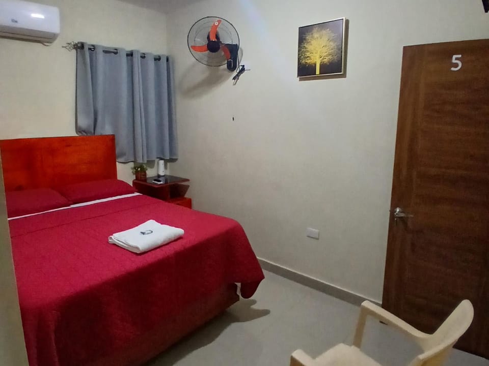 Bed, Photo of the whole room, Bedroom, towels, air conditioner
