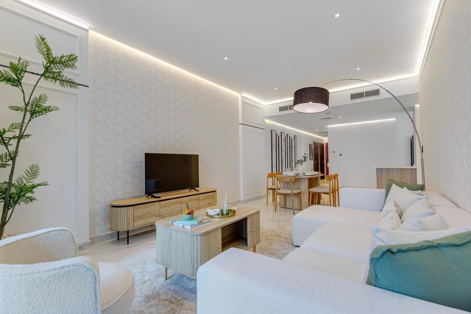 Allsopp & Allsopp - Elegant 2-Bedroom Apartment in Marina Heights 1, Dubai Marina Apartment in Dubai