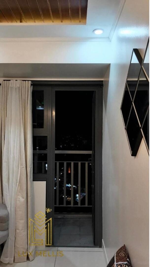 Sophisticated 1BR Unit w Panoramic Horizon View Apartment in Lapu-Lapu City