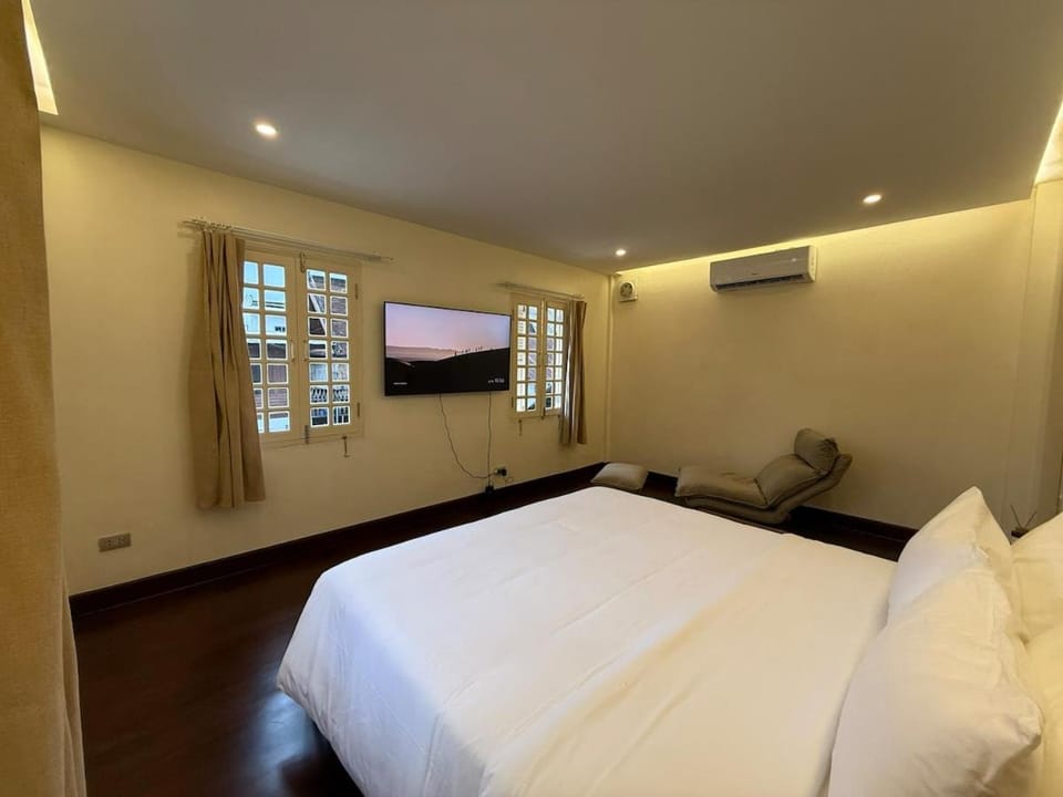 A Tranquil Riverside Stay by the Mekong Apartment in Luang Prabang