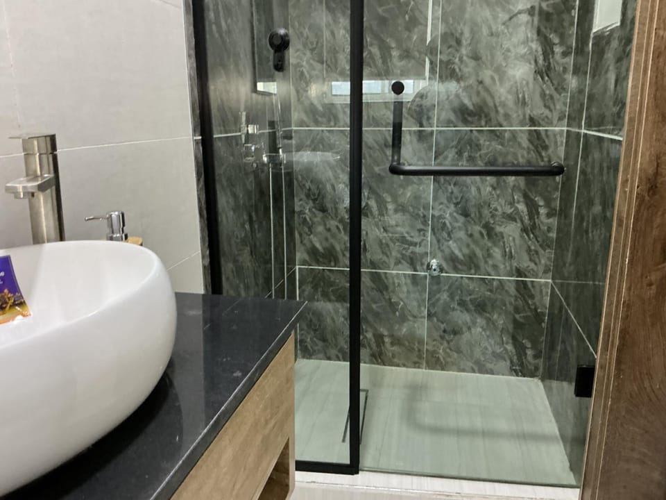 Soft Luxury 3 bedroom with pool and gym Apartment in Lagos, Nigeria